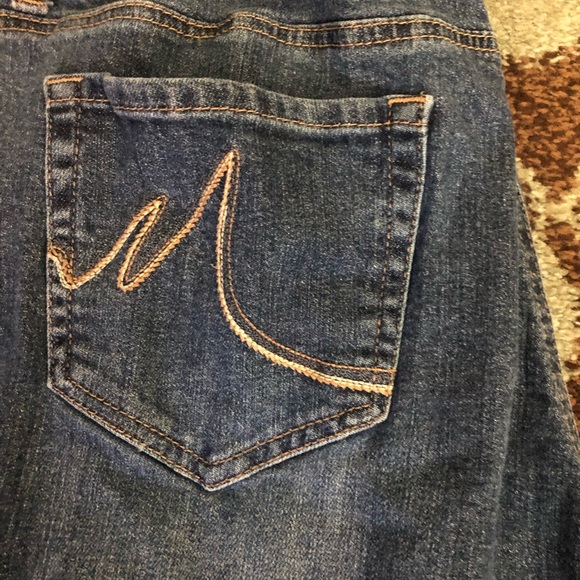 Maurices Jeans! - Picture 3 of 4